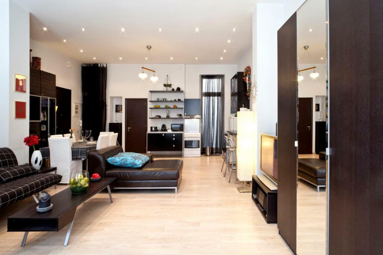 Deluxe Central Loft Near Acropolis Athen Eksteriør bilde